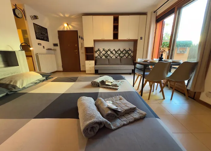 Monolocale + Ampio Terrazzo 그레세토