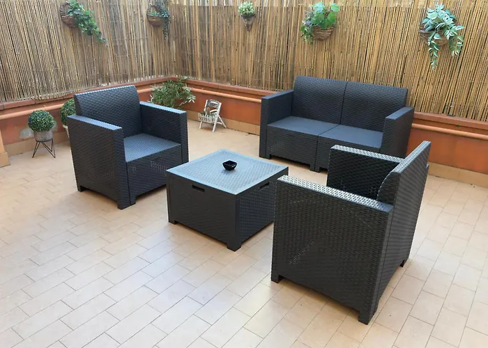 Monolocale + Ampio Terrazzo 그레세토